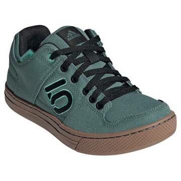 flat shoe