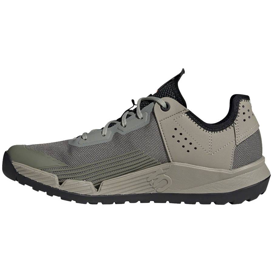trail shoes